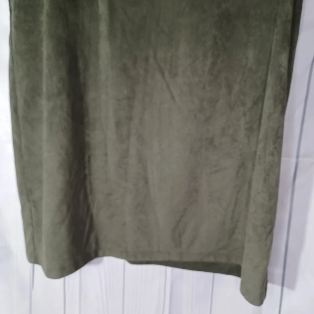 Forever 21 faux suede olive mini short-sleeve boho minimalist casual shirt dress - Picture 5 of 9